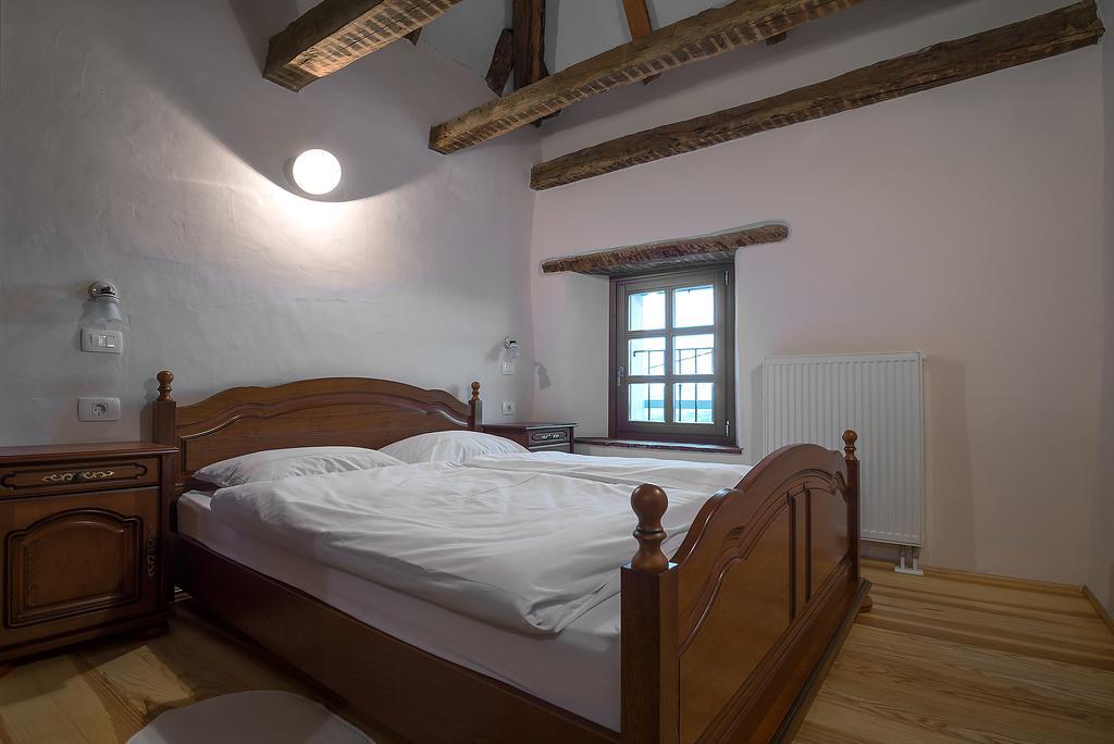 Hostal Pri Bregarju Podsabotin Exterior foto